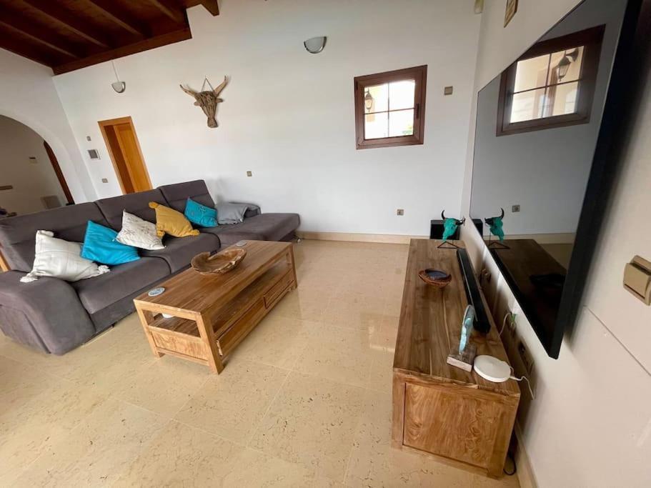 Stunning Villa Amanecer Corralejo Exterior photo